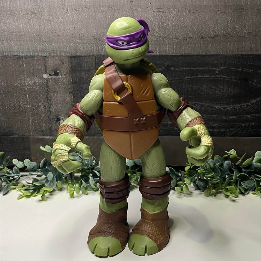 Teenage Mutant Ninja Turtles Action Figure Donatello